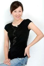 韩国女主播三娘,从网络红人到时尚偶像的蜕变之路