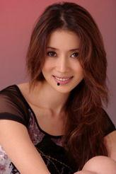 黄韵倚个人资料,才华横溢的音乐才女，演绎青春旋律